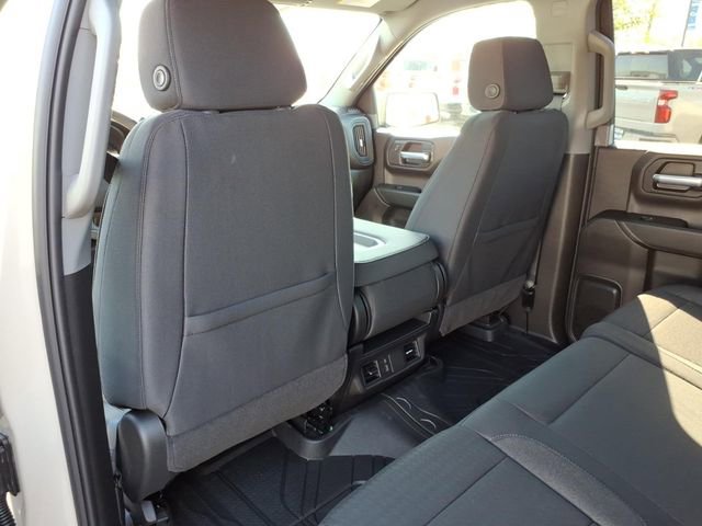 New 2026 Chevrolet Silverado 1500 Custom w/ Turbomax Blackout Package AWD/4WD image 9