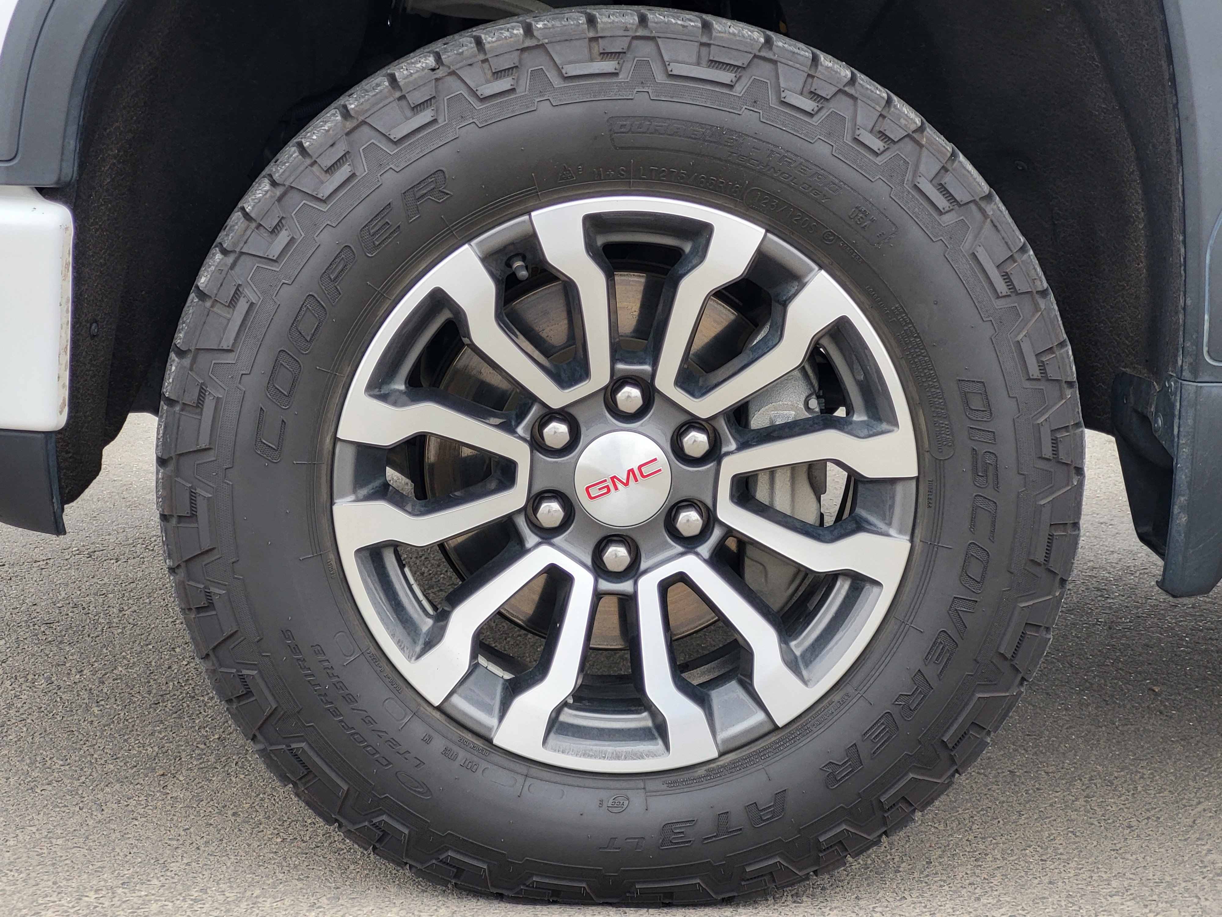 Certified 2021 GMC Sierra 1500 AT4 w/ AT4 Preferred Package image 10