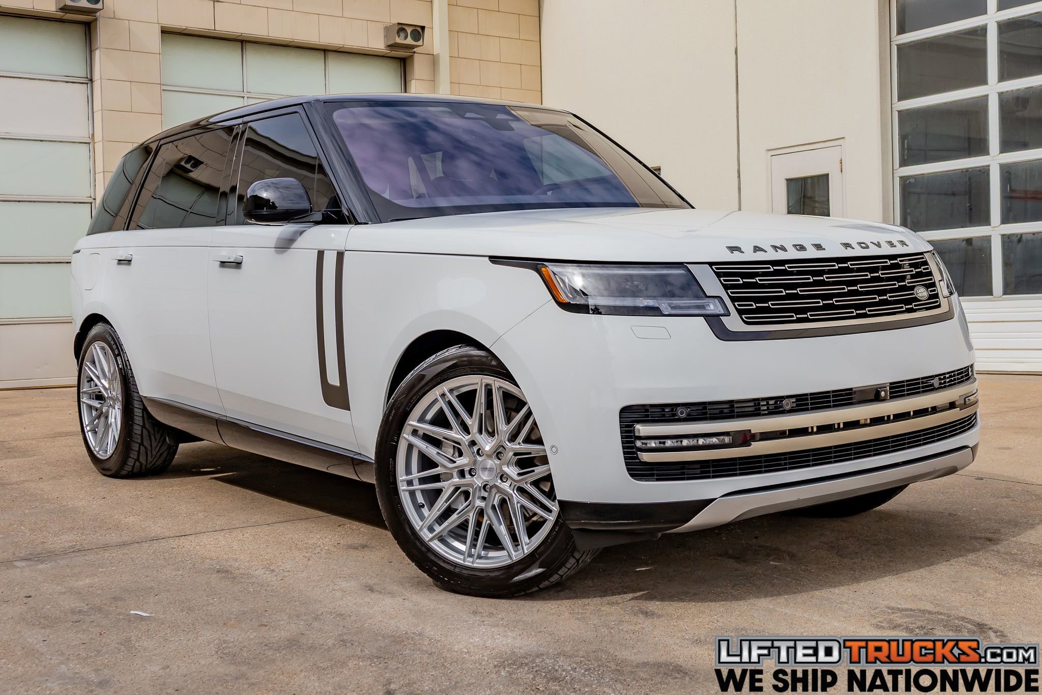 Used 2023 Land Rover Range Rover Long Wheelbase SE