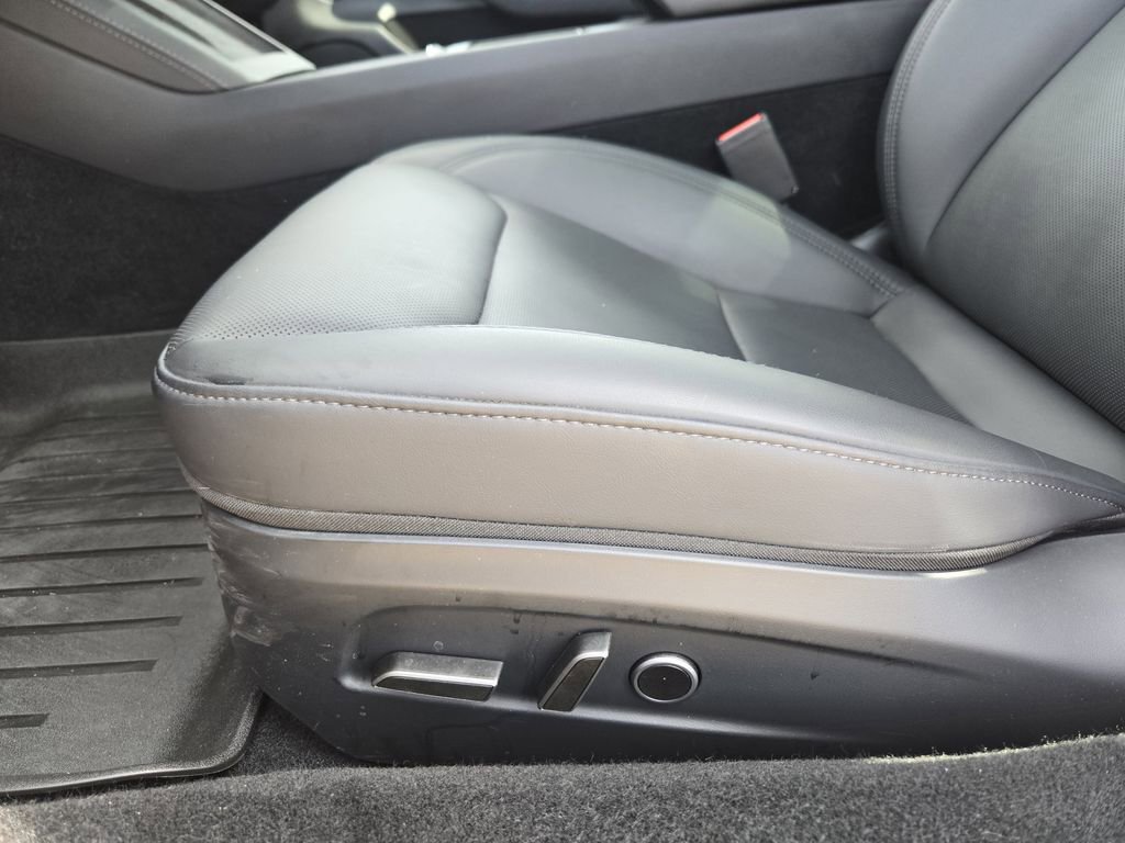 Used 2025 Tesla Model 3 Long Range image 23