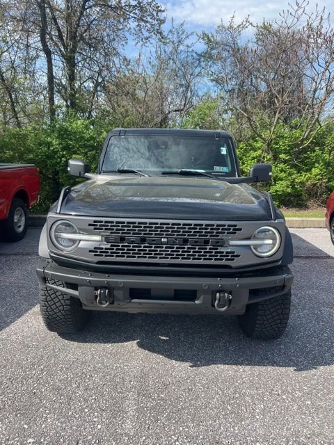 Used 2022 Ford Bronco Badlands image 2