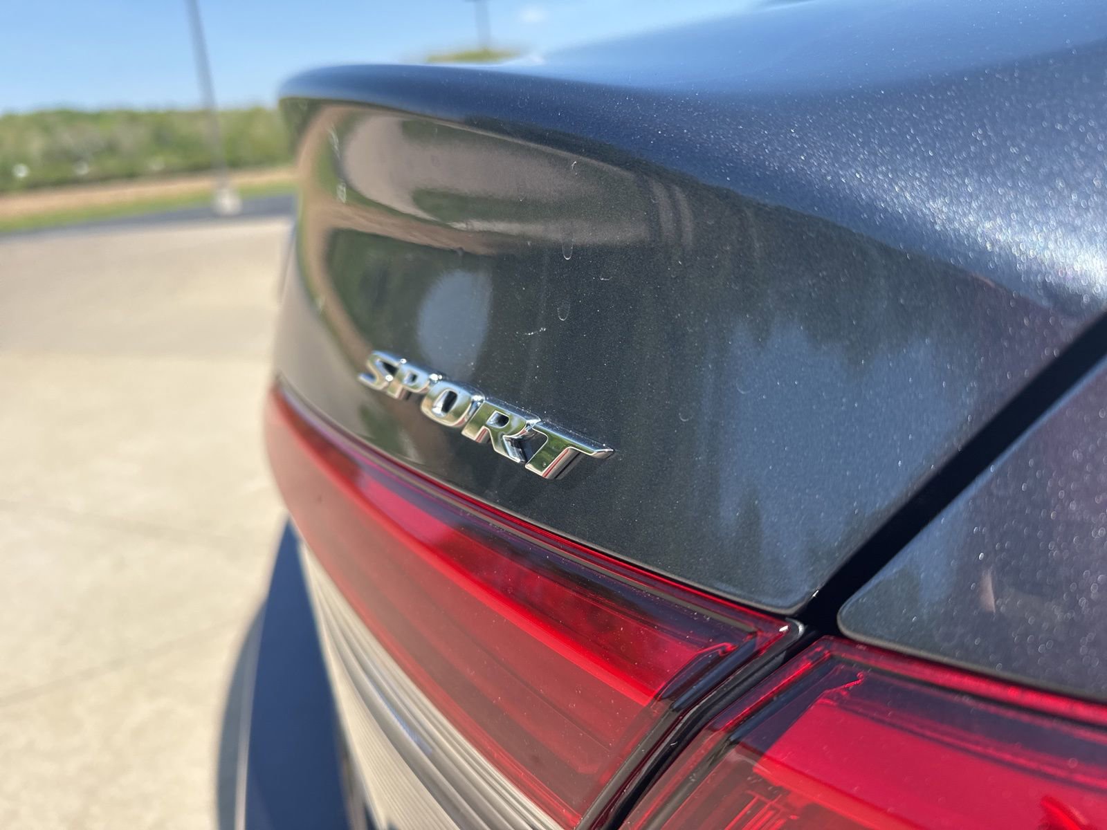 Used 2023 Honda Civic Sport image 8