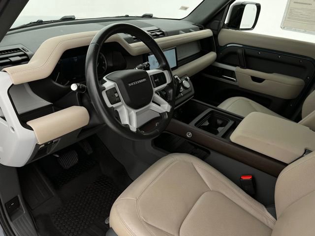 Used 2023 Land Rover Defender 110 SE AWD/4WD image 12