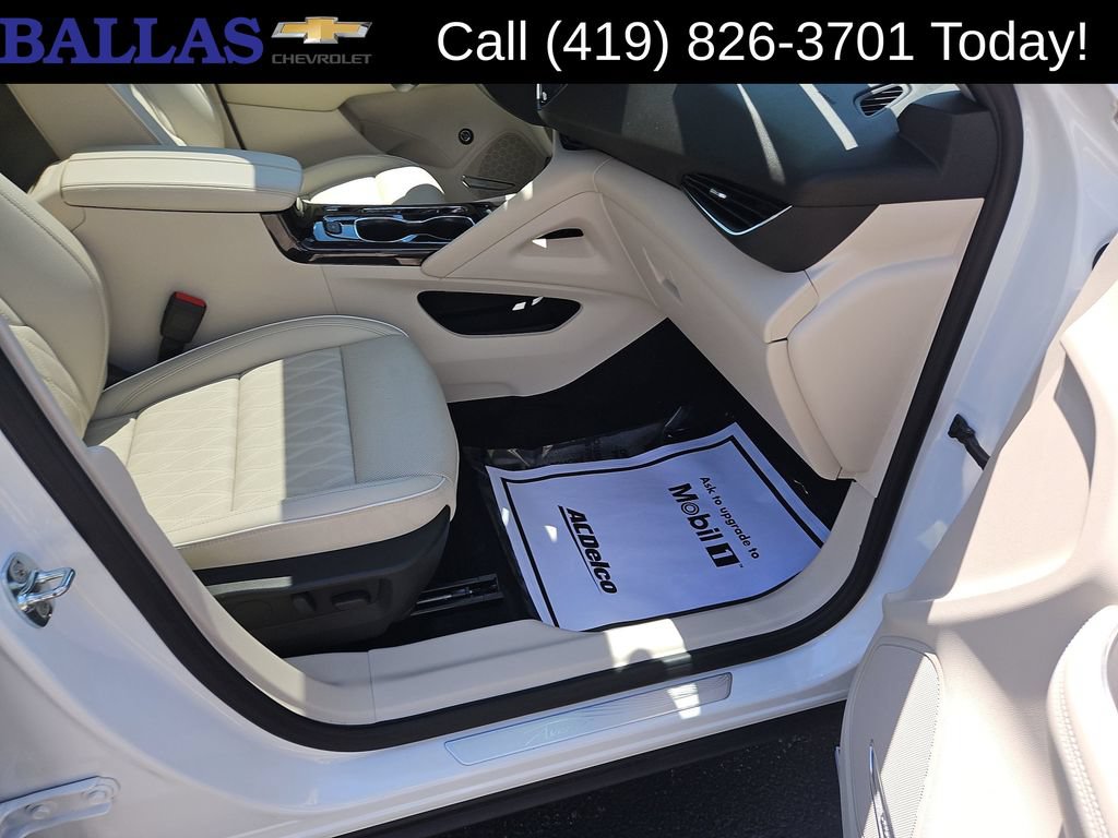 Certified 2023 Buick Envision Avenir AWD/4WD image 29