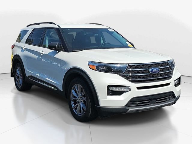 Used 2023 Ford Explorer XLT w/ Equipment Group 202A image 1