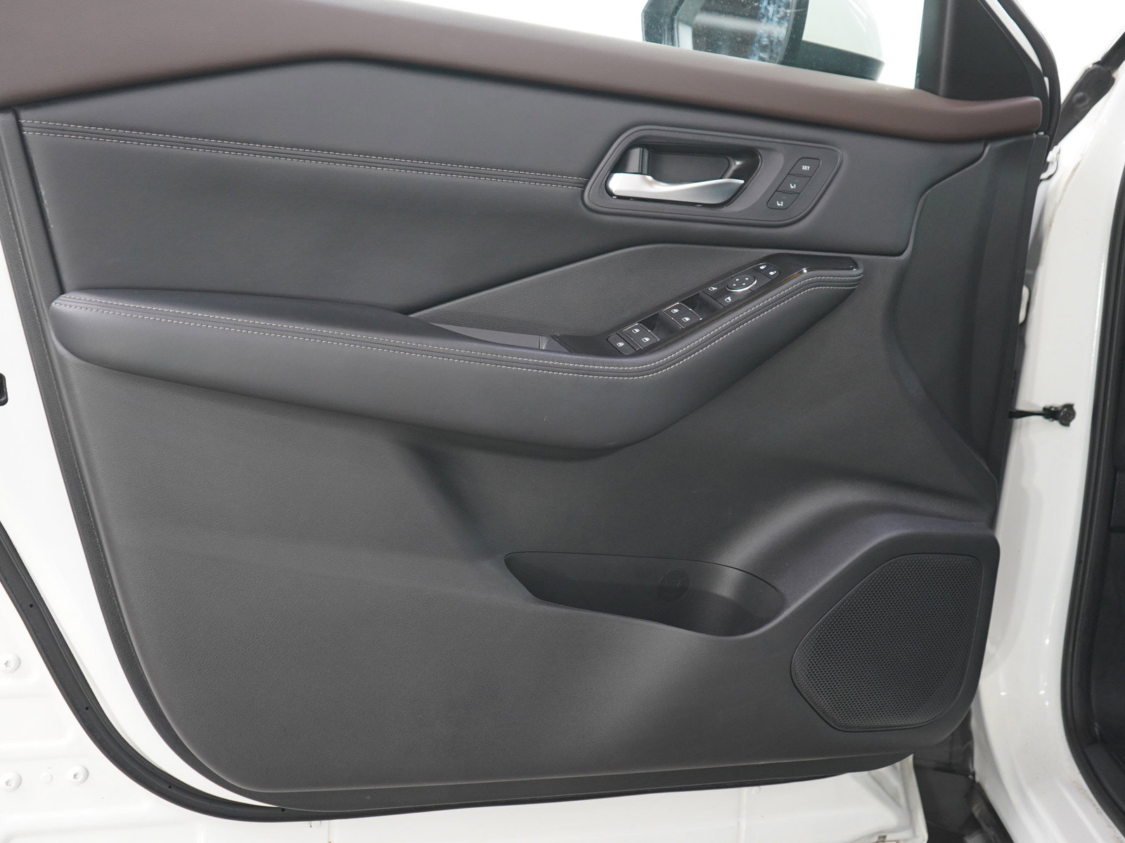 Used 2023 Nissan Rogue SL w/ SL Premium Package AWD/4WD image 20