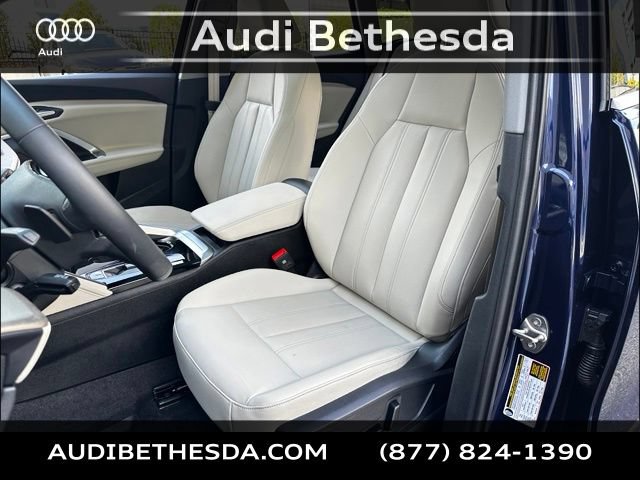 Used 2025 Audi Q5 Premium Plus w/ Premium Plus AWD/4WD image 28