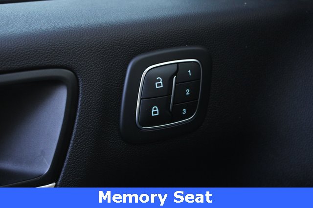 Used 2022 Ford Escape Titanium w/ Titanium Elite Package image 5