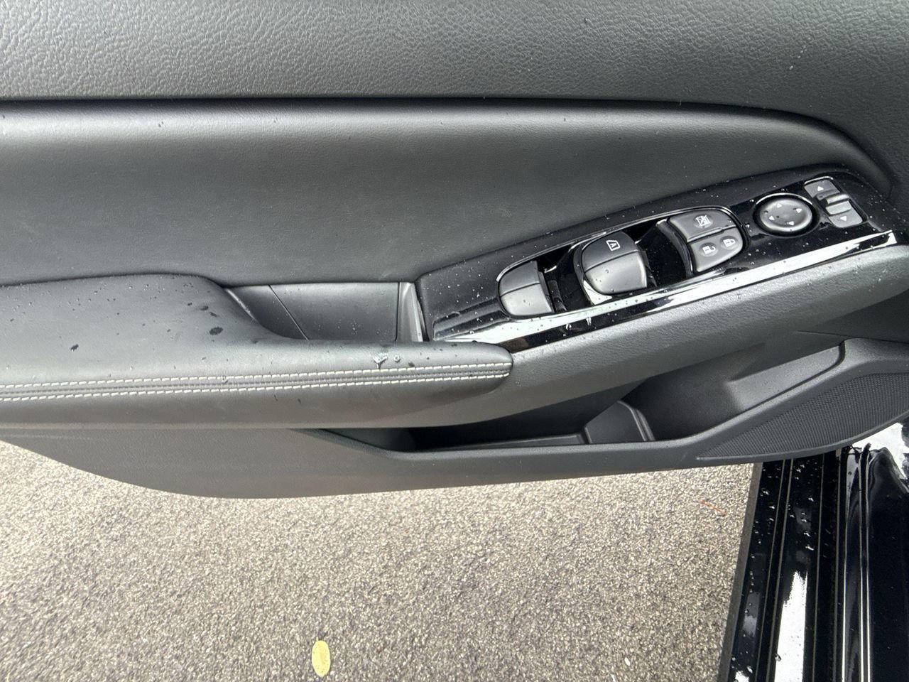 Used 2025 Nissan Altima 2.5 SL image 30