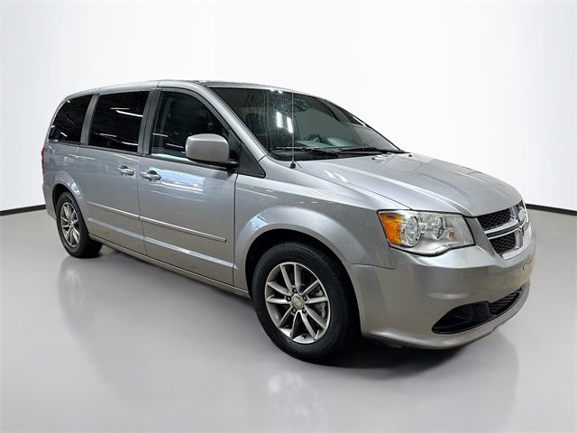 Used 2016 Dodge Grand Caravan SE image 5