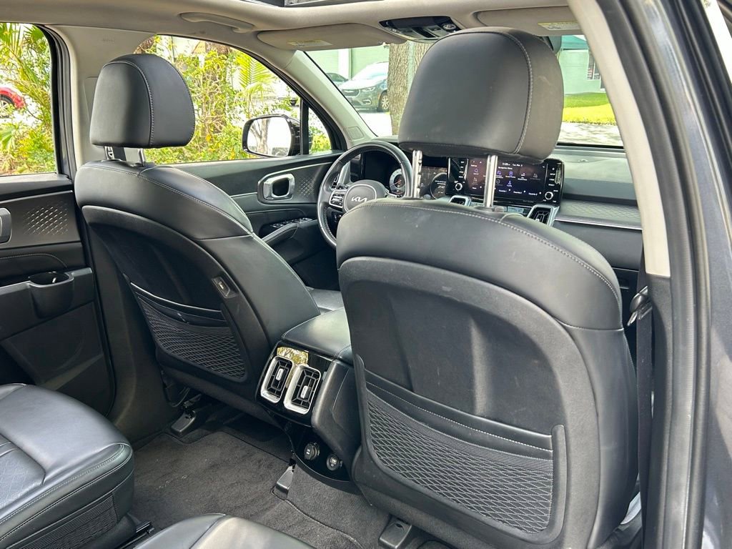 Used 2023 Kia Sorento SX image 42