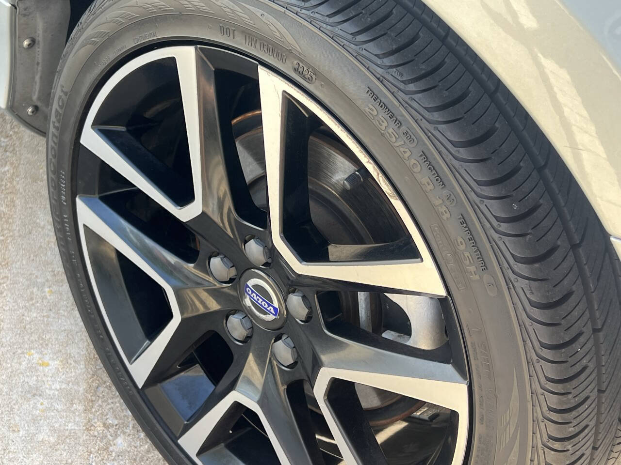 Used 2018 Volvo S60 T5 Dynamic w/ Vision Package FWD image 18