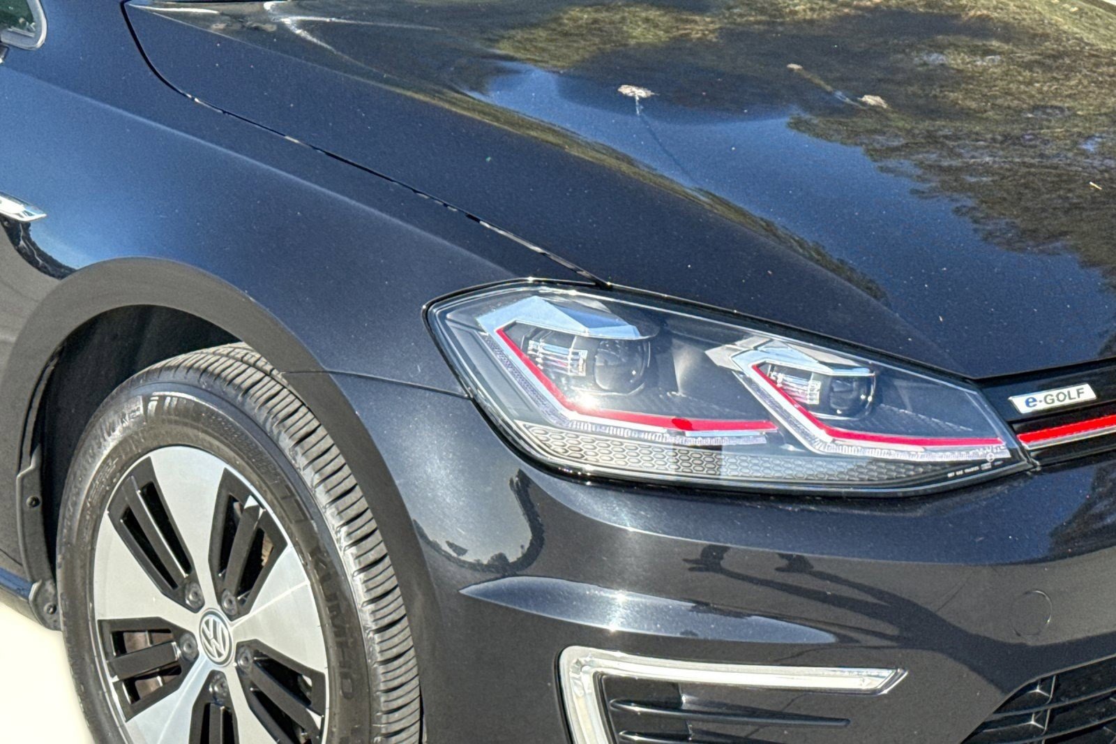 Used 2019 Volkswagen e-Golf SE w/ Driver Assistance Package image 10