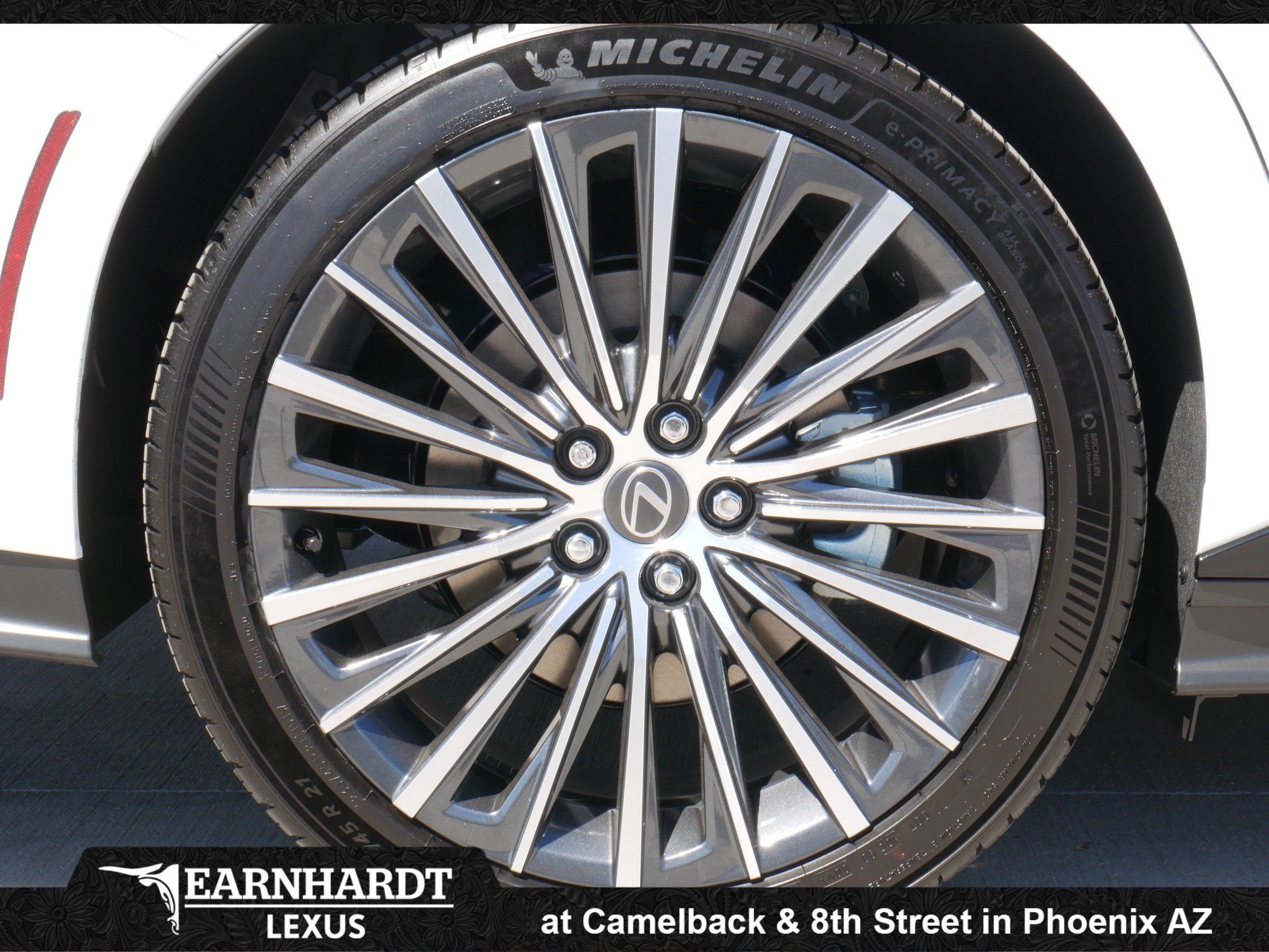 New 2026 Lexus ES 350e w/ Executive Package FWD image 13