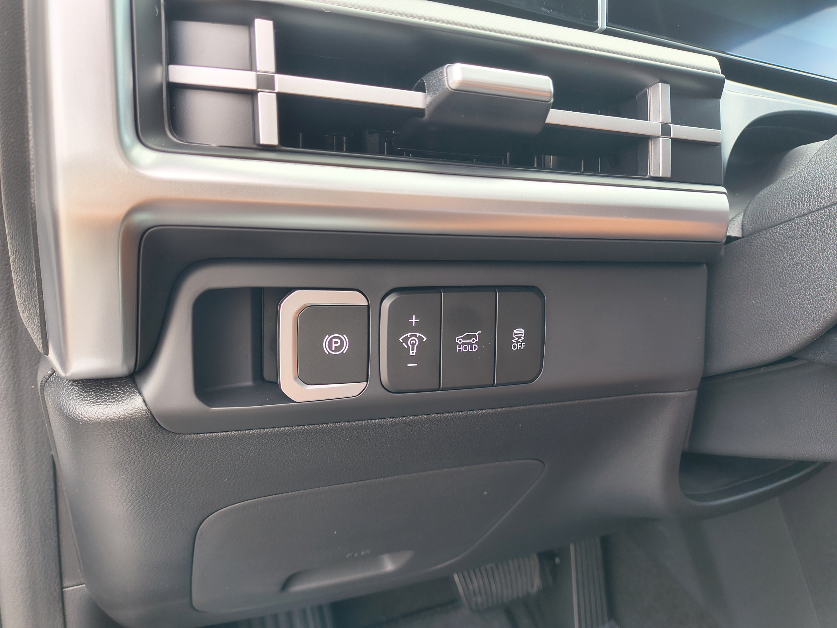 New 2027 Hyundai Santa Fe SEL FWD image 29