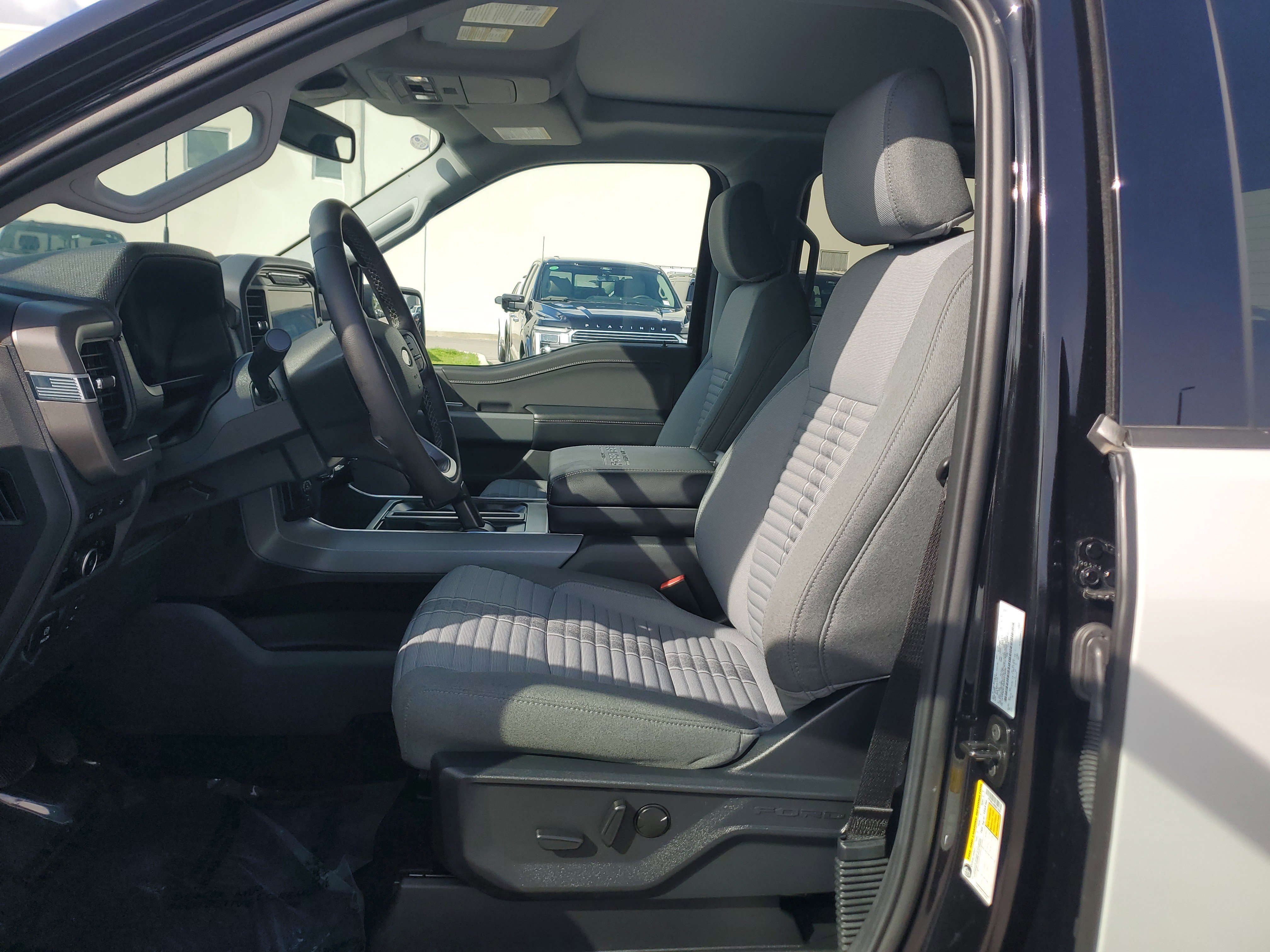 Used 2024 Ford F150 XLT w/ Equipment Group 303A High image 13