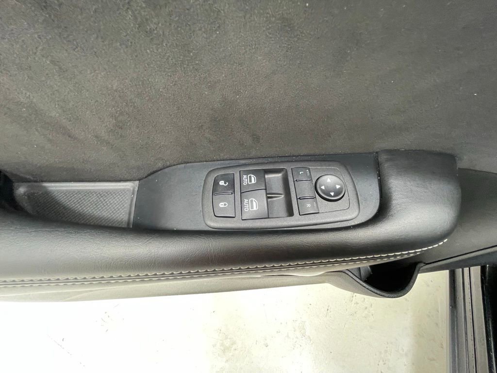 Used 2023 Dodge Challenger SRT Hellcat w/ Driver Convenience Group image 11