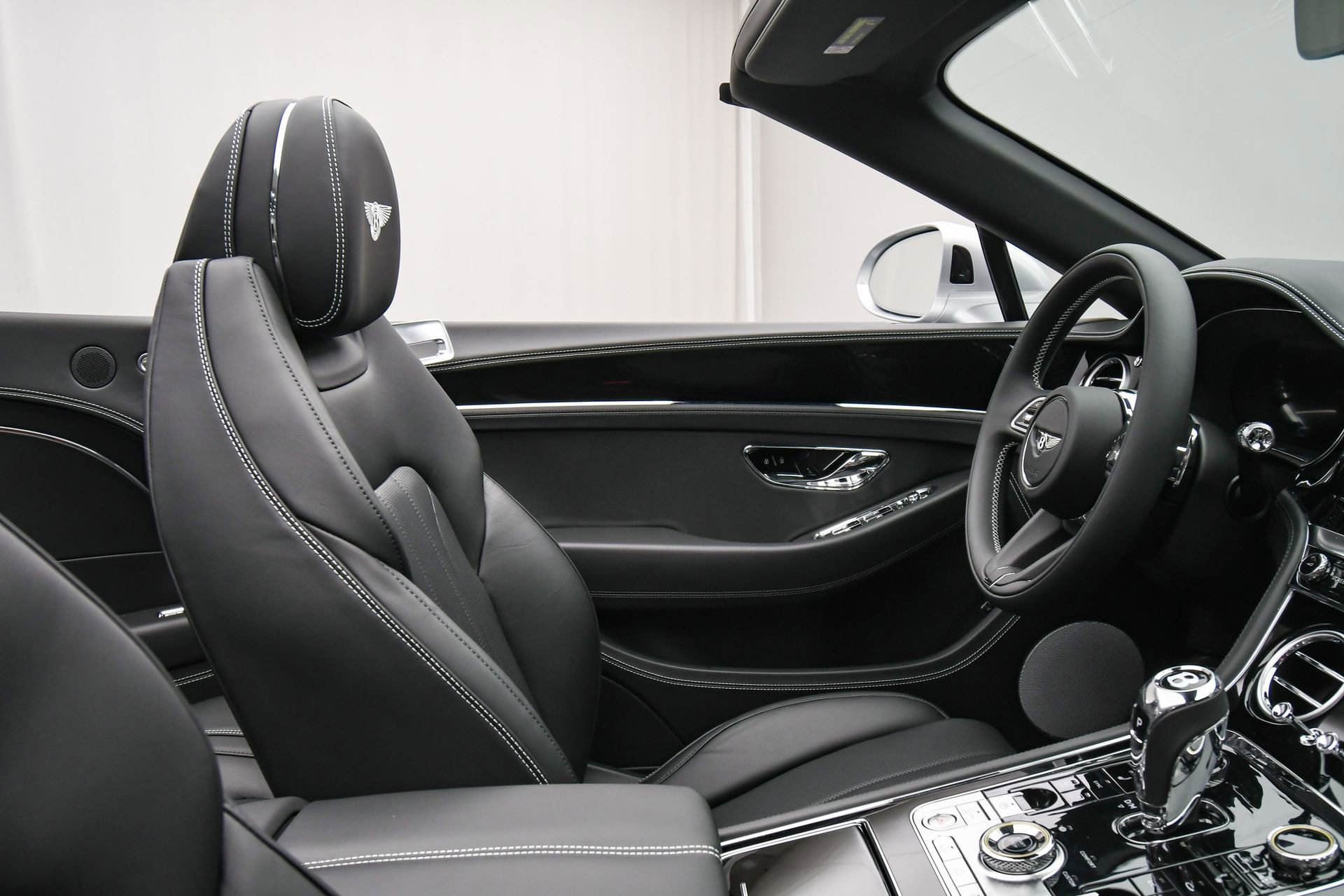 New 2026 Bentley Continental GTC image 43