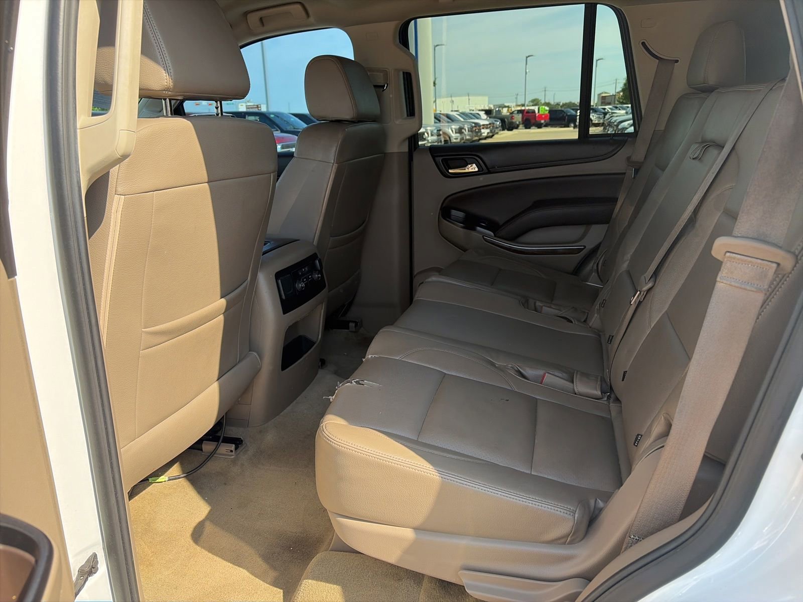Used 2016 Chevrolet Tahoe LS AWD/4WD image 17