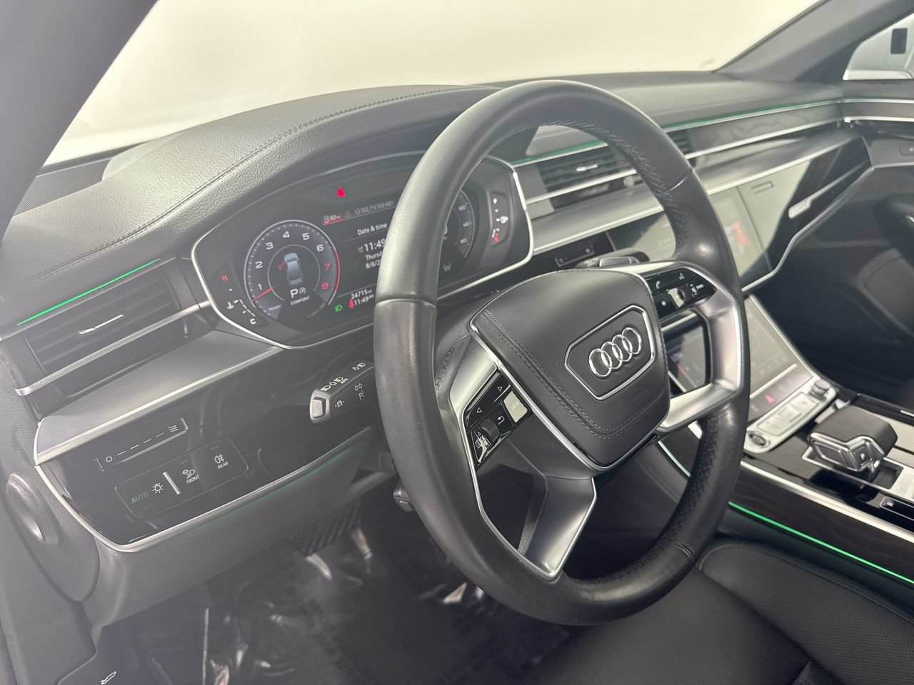 Used 2023 Audi A8 L 3.0T w/ Comfort Plus Package AWD/4WD image 23