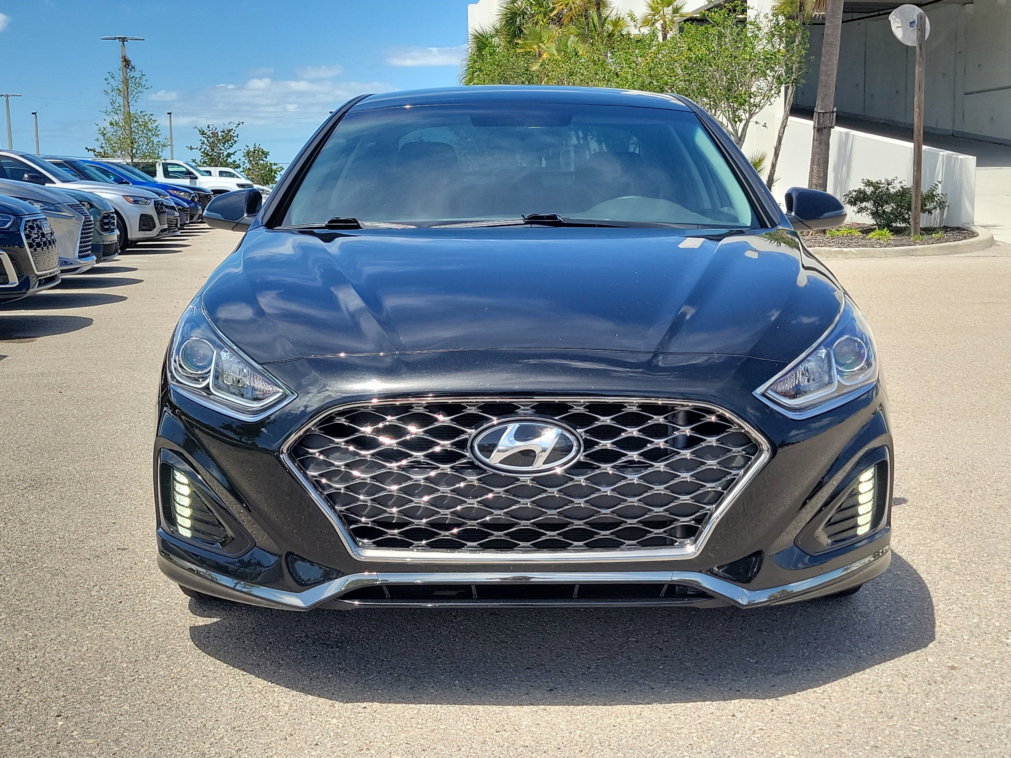 Used 2019 Hyundai Sonata SEL image 2