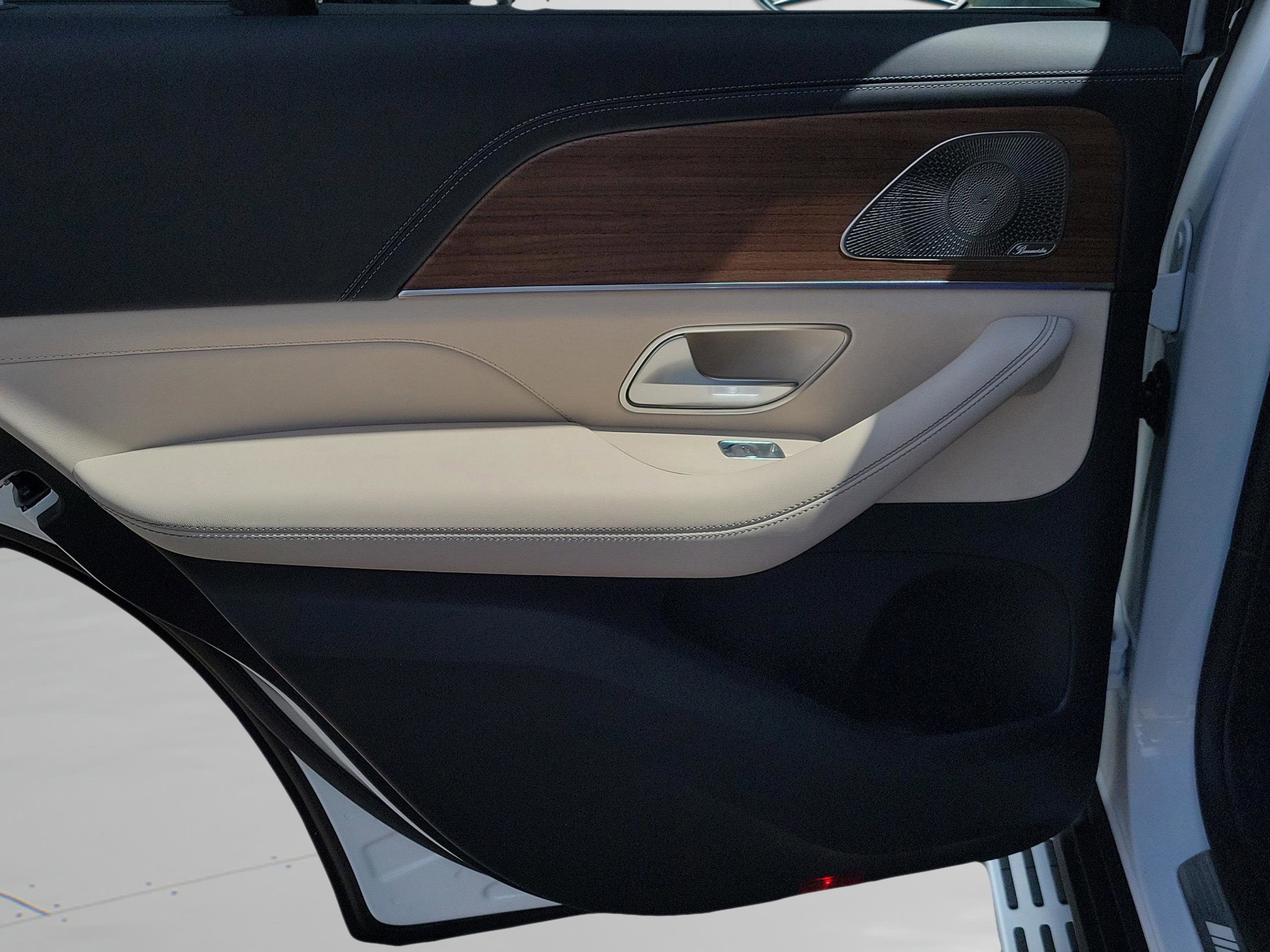 New 2026 Mercedes-Benz GLE 63 AMG S image 29