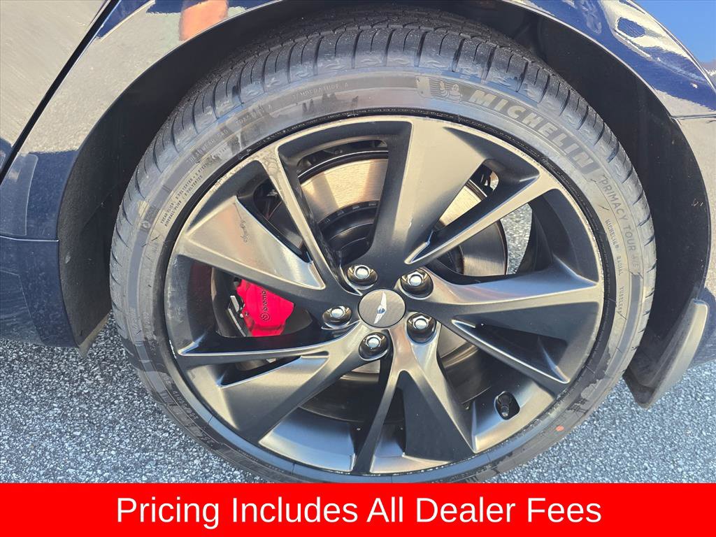 Used 2023 Genesis G70 3.3T w/ Sport Prestige Package RWD image 10