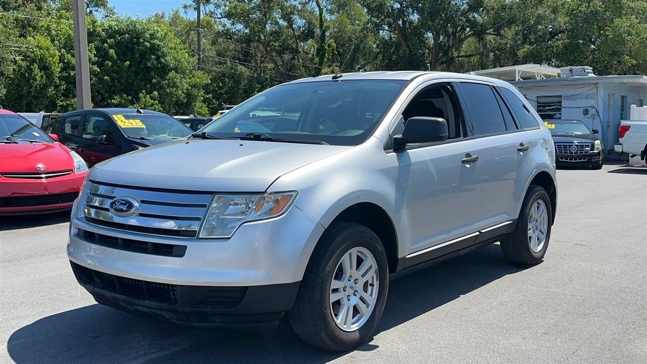 Used 2010 Ford Edge SE FWD image 3