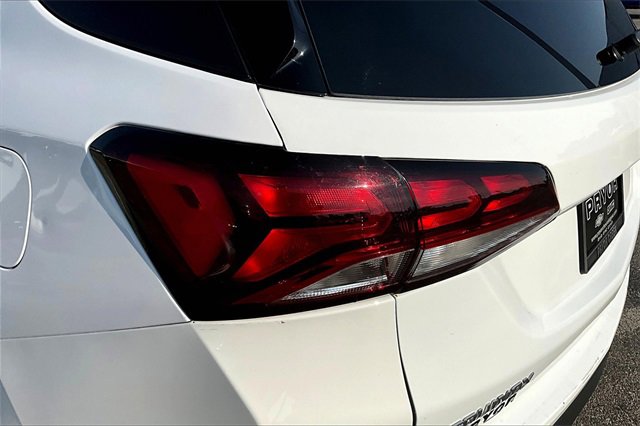 Used 2022 Chevrolet Equinox LT image 23