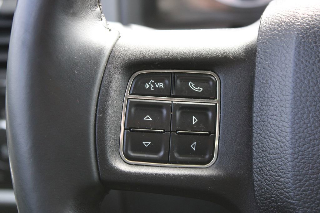 Used 2016 RAM 1500 Big Horn image 32