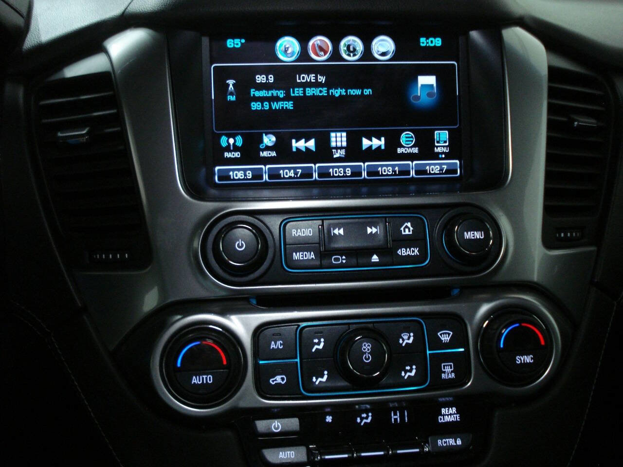 Used 2018 Chevrolet Tahoe LS w/ Max Trailering Package image 26