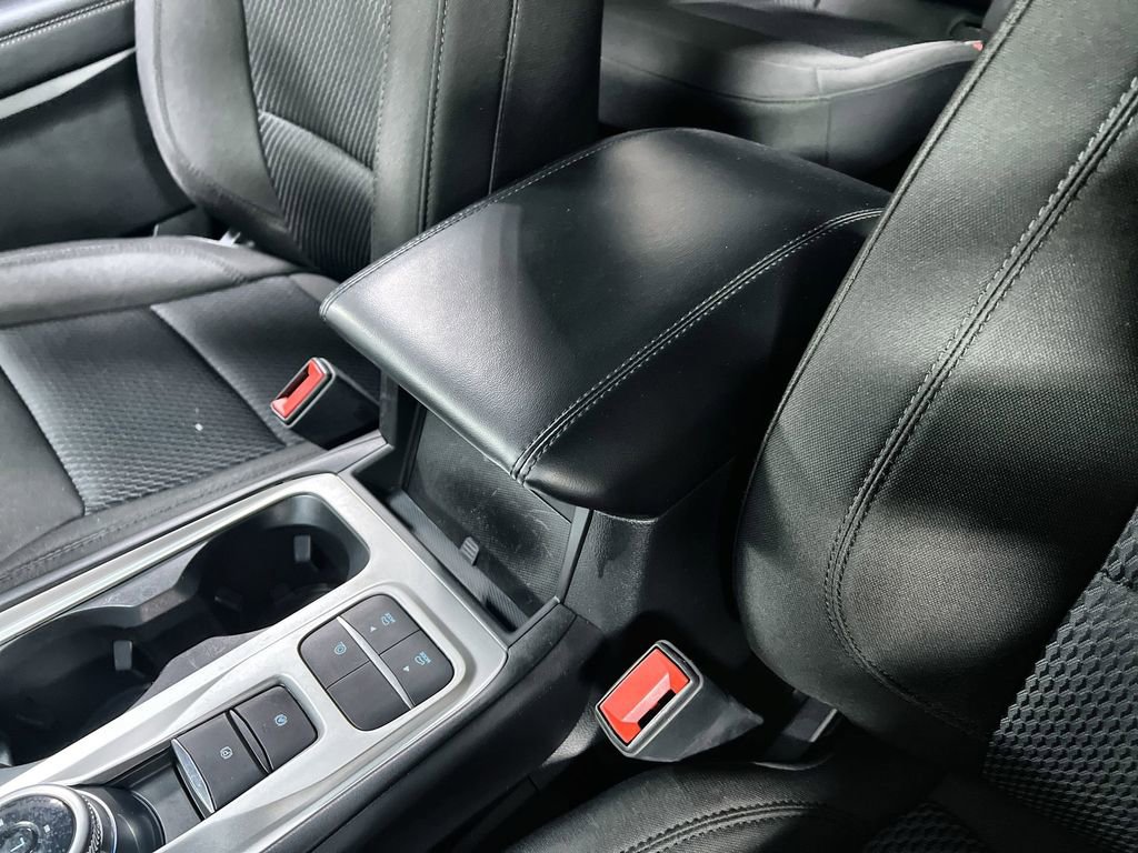 Used 2023 Ford Explorer XLT RWD image 38