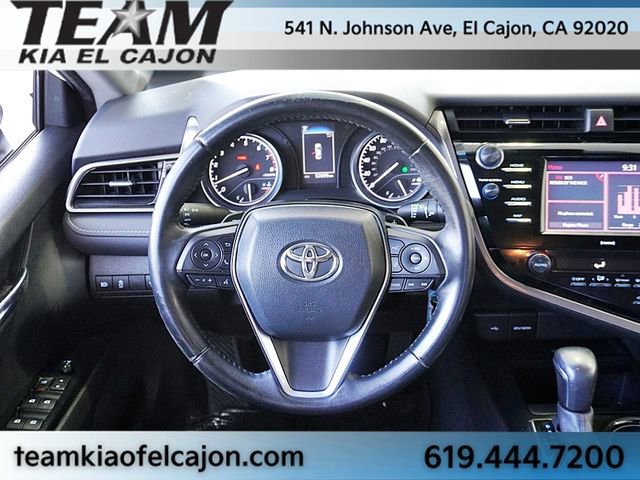 Used 2020 Toyota Camry SE w/ Carpet Mat Package image 19