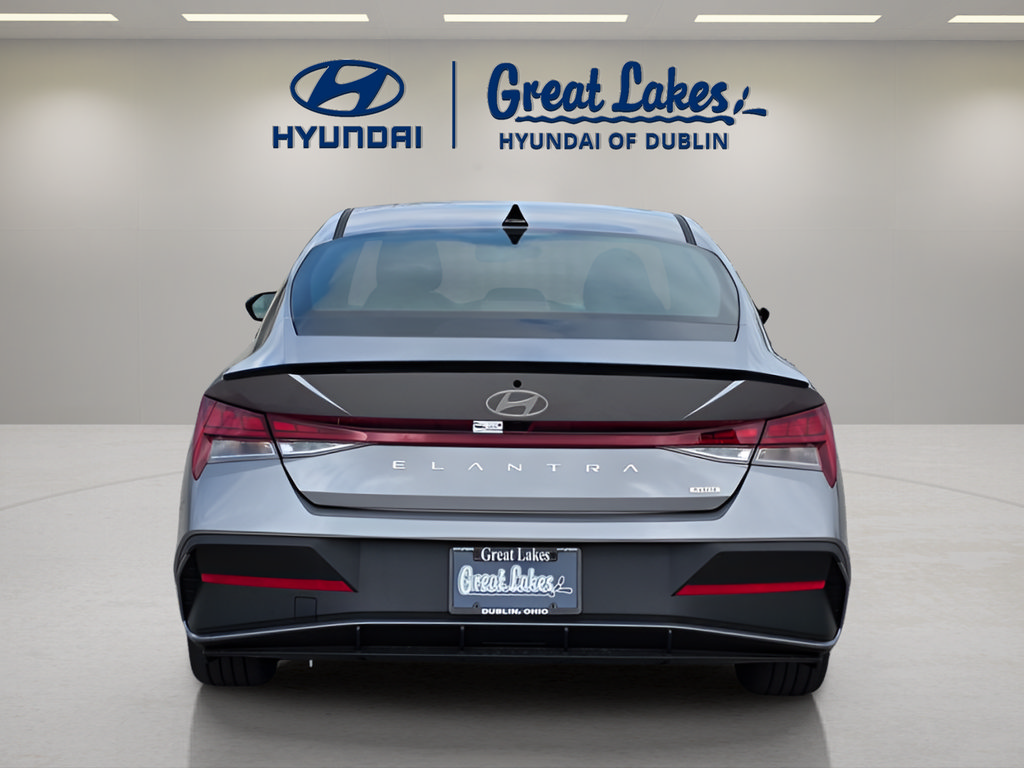 New 2026 Hyundai Elantra SEL FWD image 4
