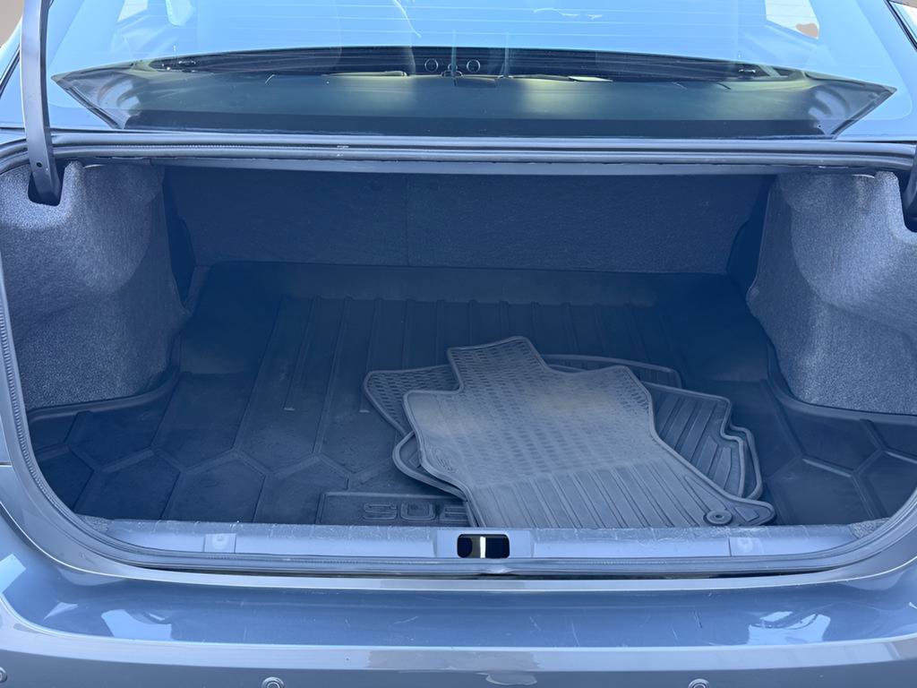 Used 2018 Subaru Impreza 2.0i Limited image 21