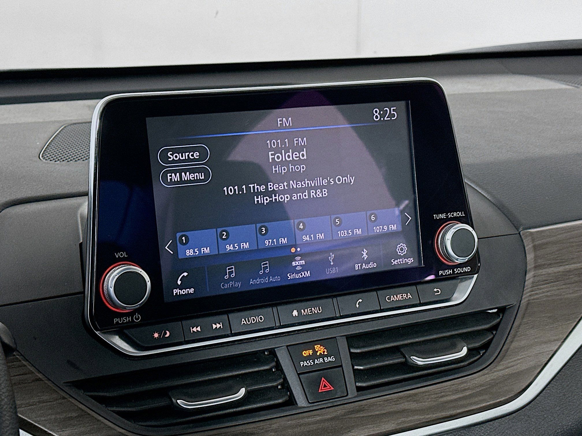 Used 2025 Nissan Altima 2.5 SV image 21