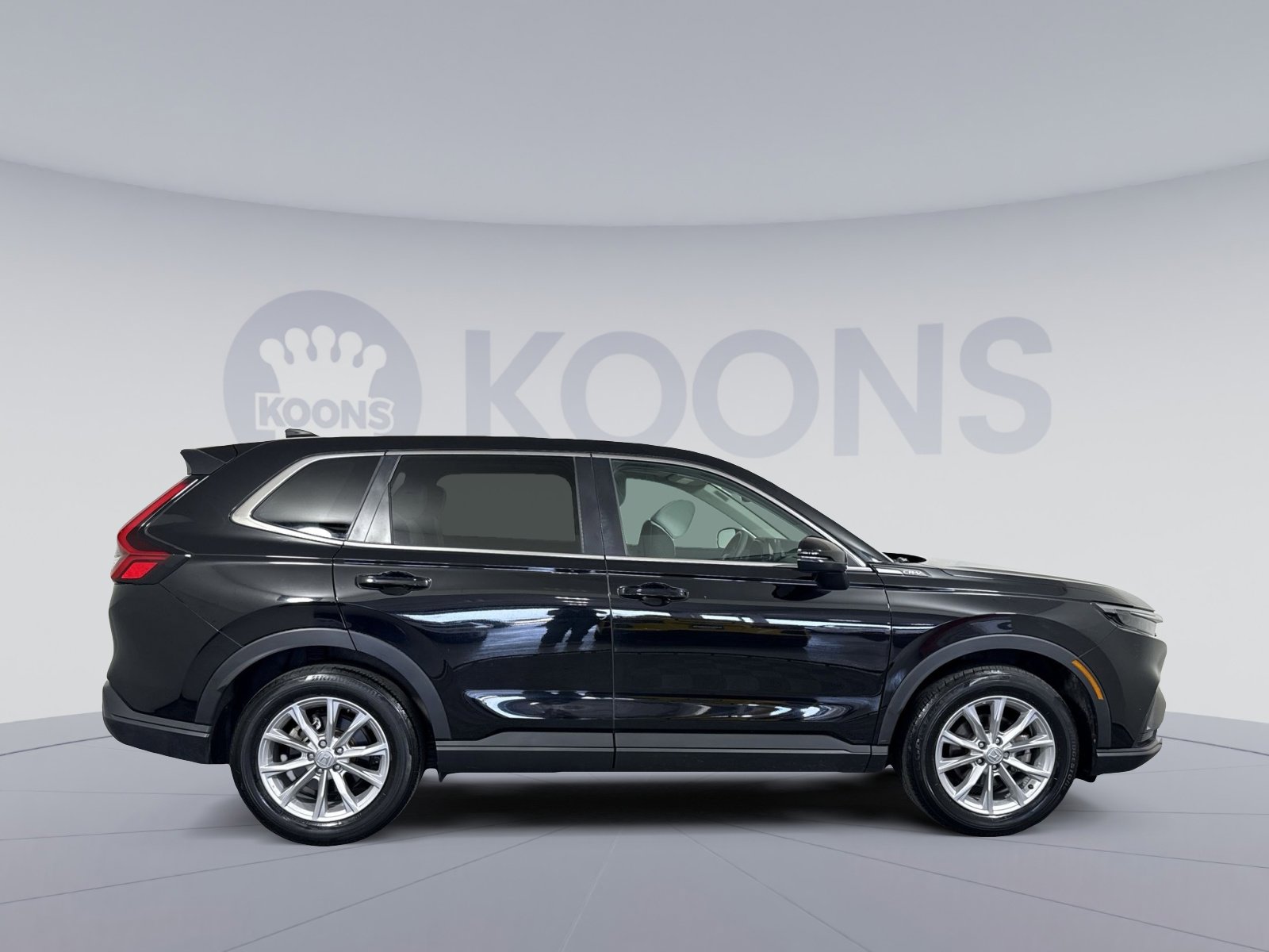 Used 2023 Honda CR-V EX image 8