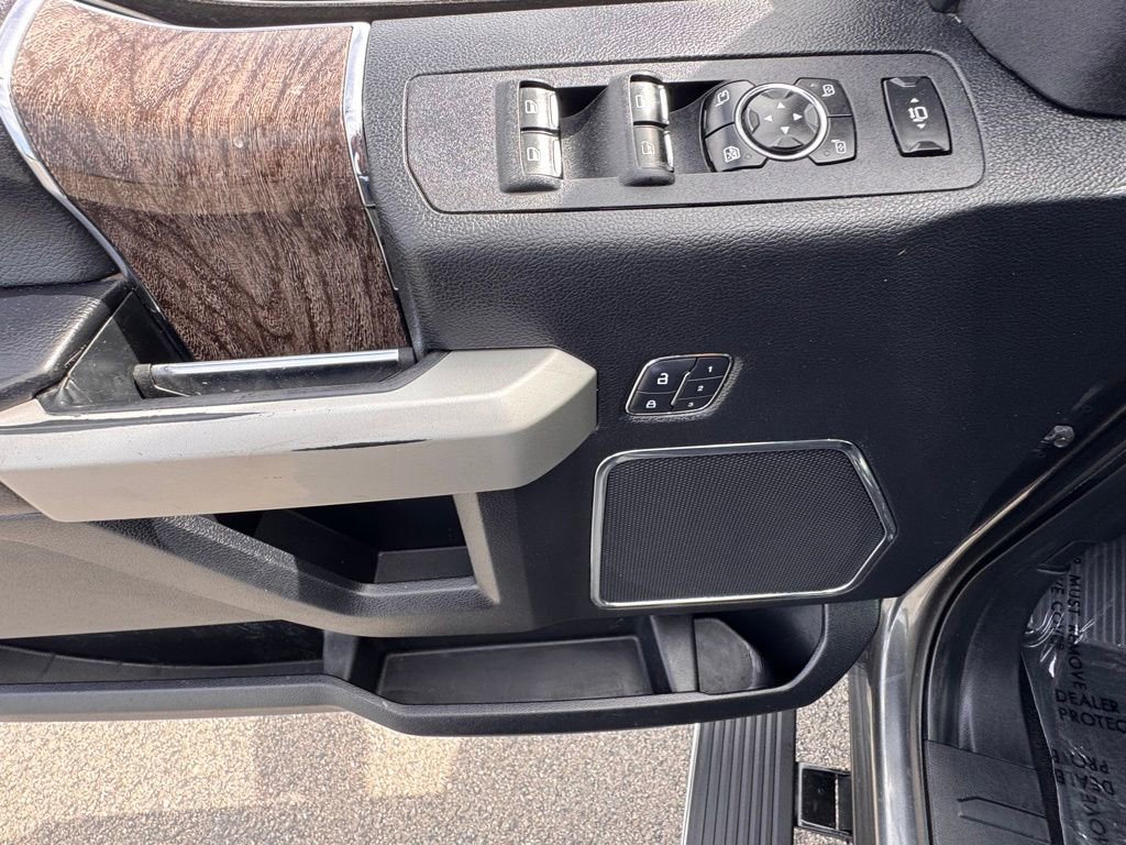 Used 2017 Ford F250 Lariat w/ Lariat Ultimate Package image 16