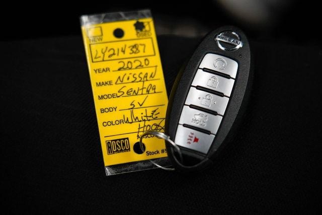 Used 2020 Nissan Sentra SV FWD image 34