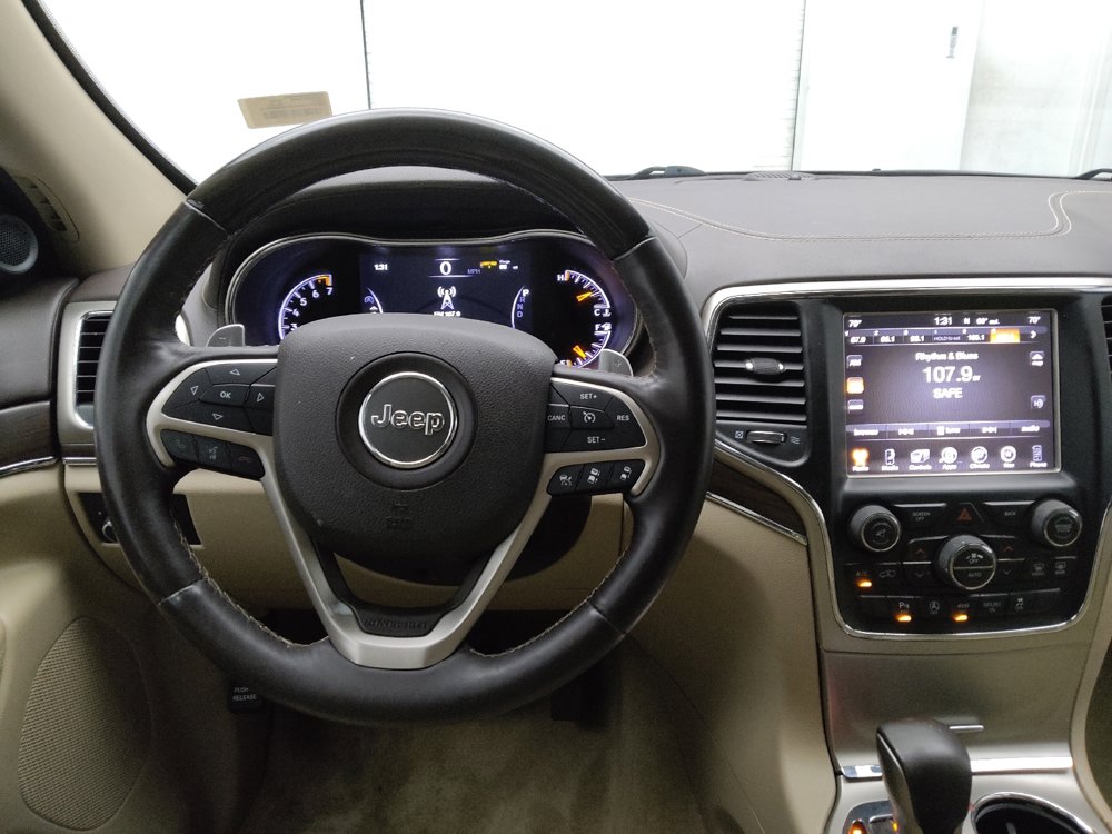 Used 2016 Jeep Grand Cherokee Overland w/ Advanced Technology Group image 22