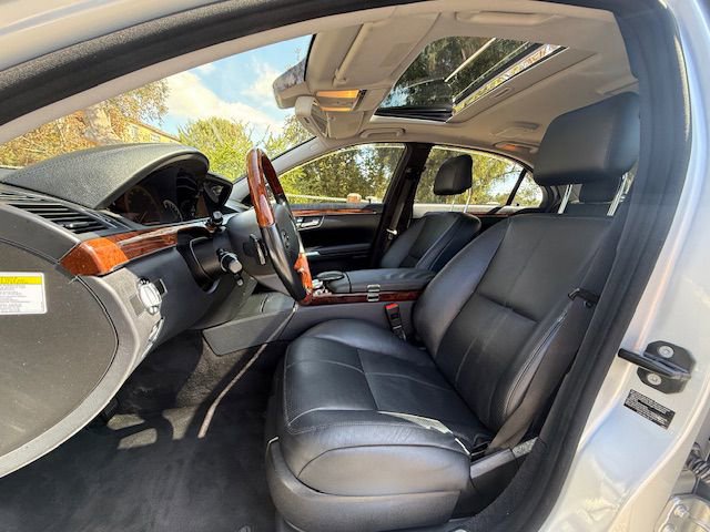 Used 2009 Mercedes-Benz S 550 image 34