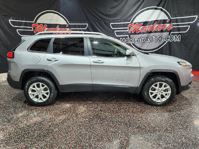 Used 2017 Jeep Cherokee Latitude w/ Comfort/Convenience Group image 8