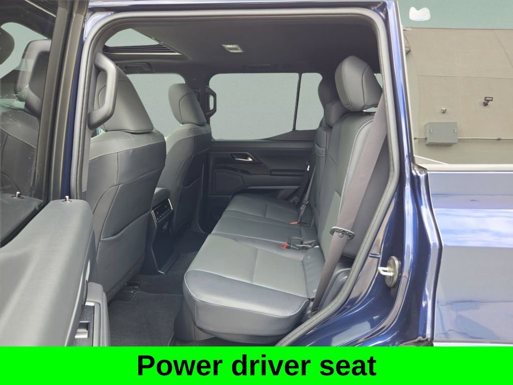 Used 2024 Lexus GX 550 w/ Accessory Package (2T) image 16