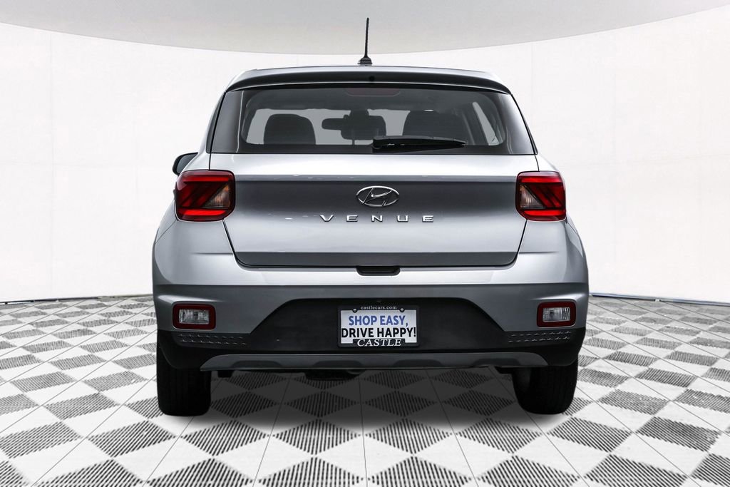 Used 2023 Hyundai Venue SE w/ Cargo Package image 36