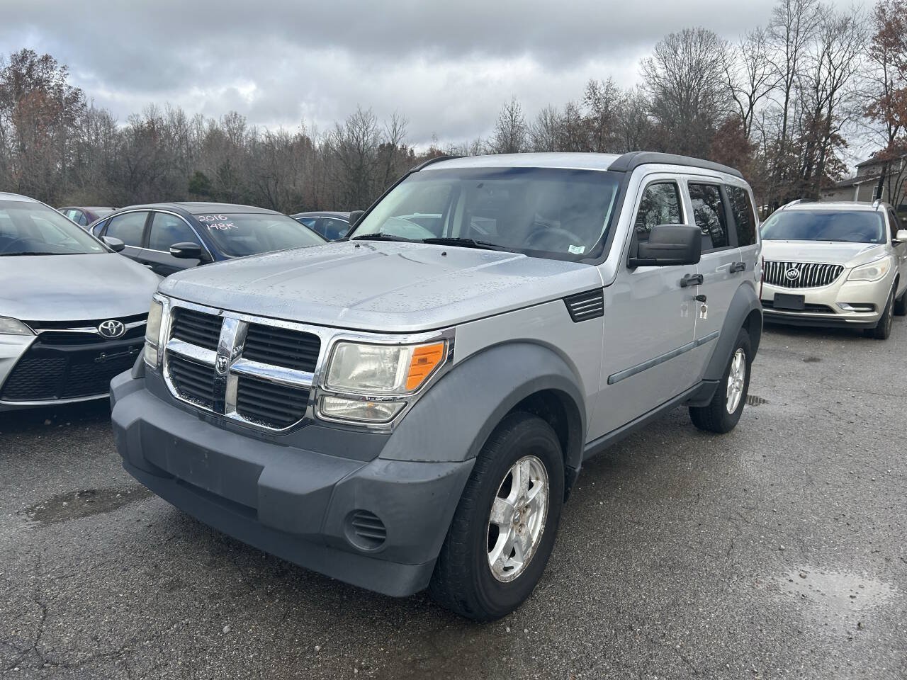 Used 2007 Dodge Nitro SXT AWD/4WD image 2