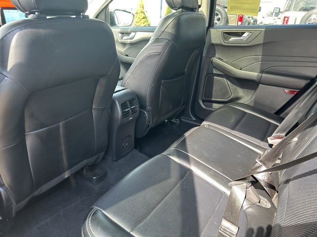 Used 2022 Ford Escape SEL image 12