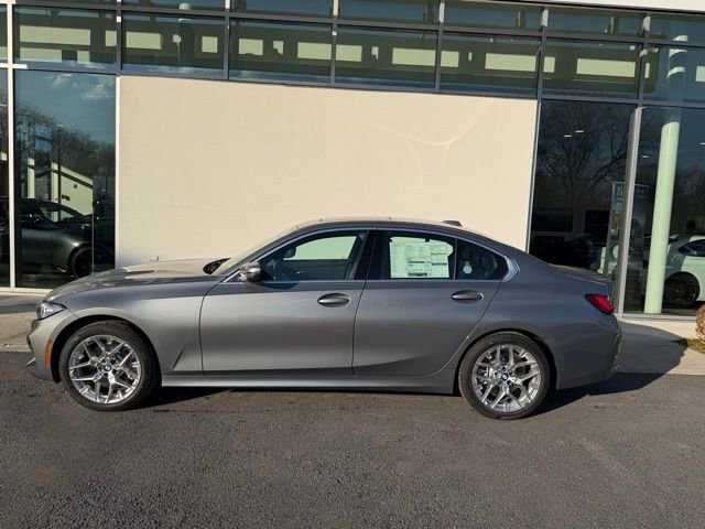New 2026 BMW 330i xDrive Sedan w/ Convenience Package AWD/4WD image 2
