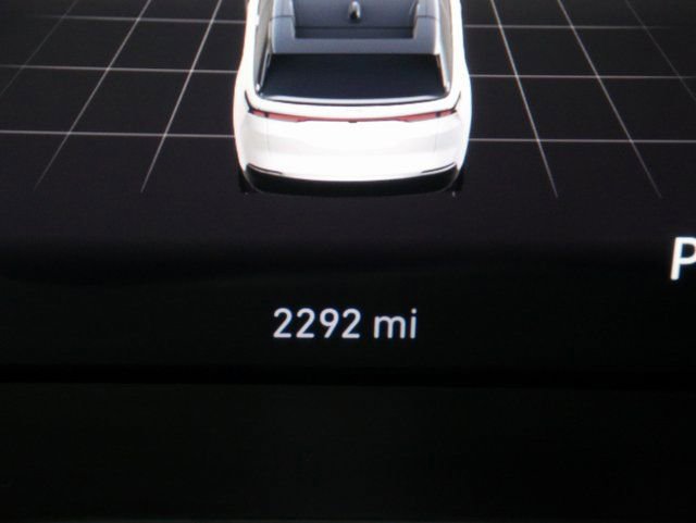 Used 2025 Jeep Wagoneer S Launch Edition image 20