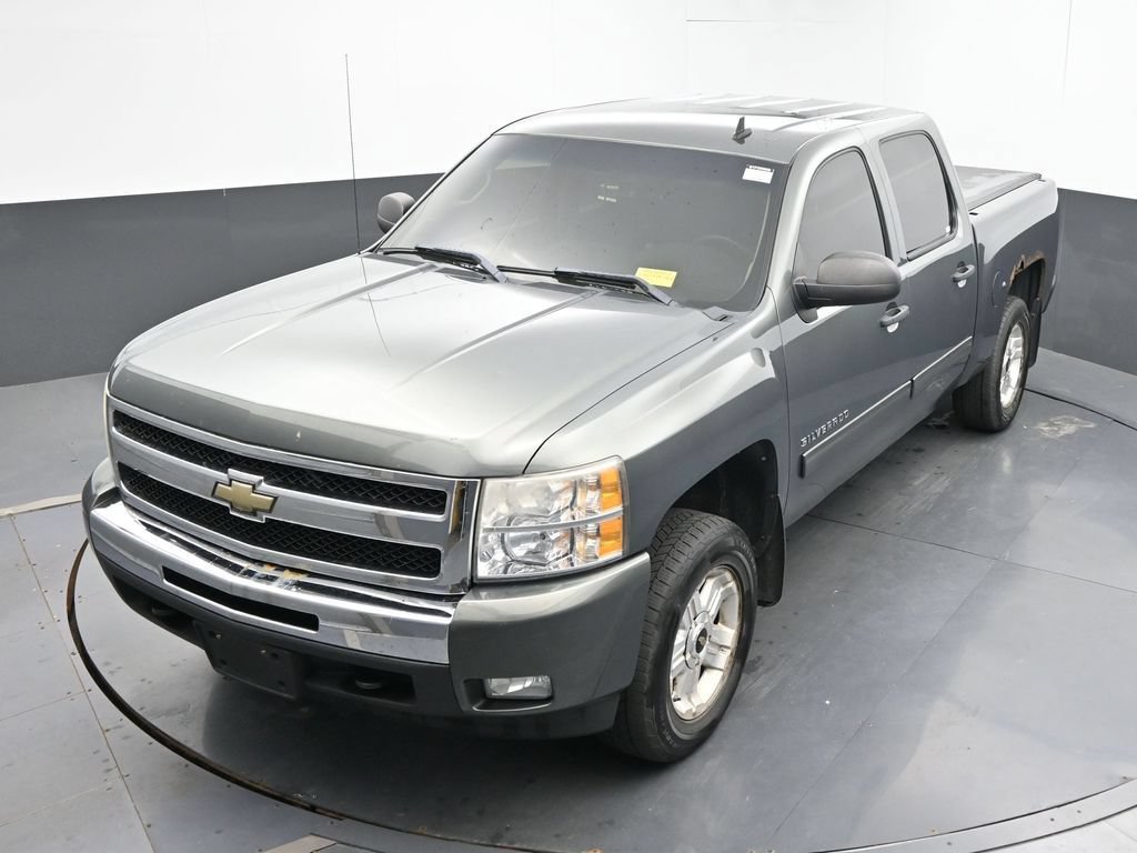 Used 2011 Chevrolet Silverado 1500 LT w/ All-Star Edition AWD/4WD image 16