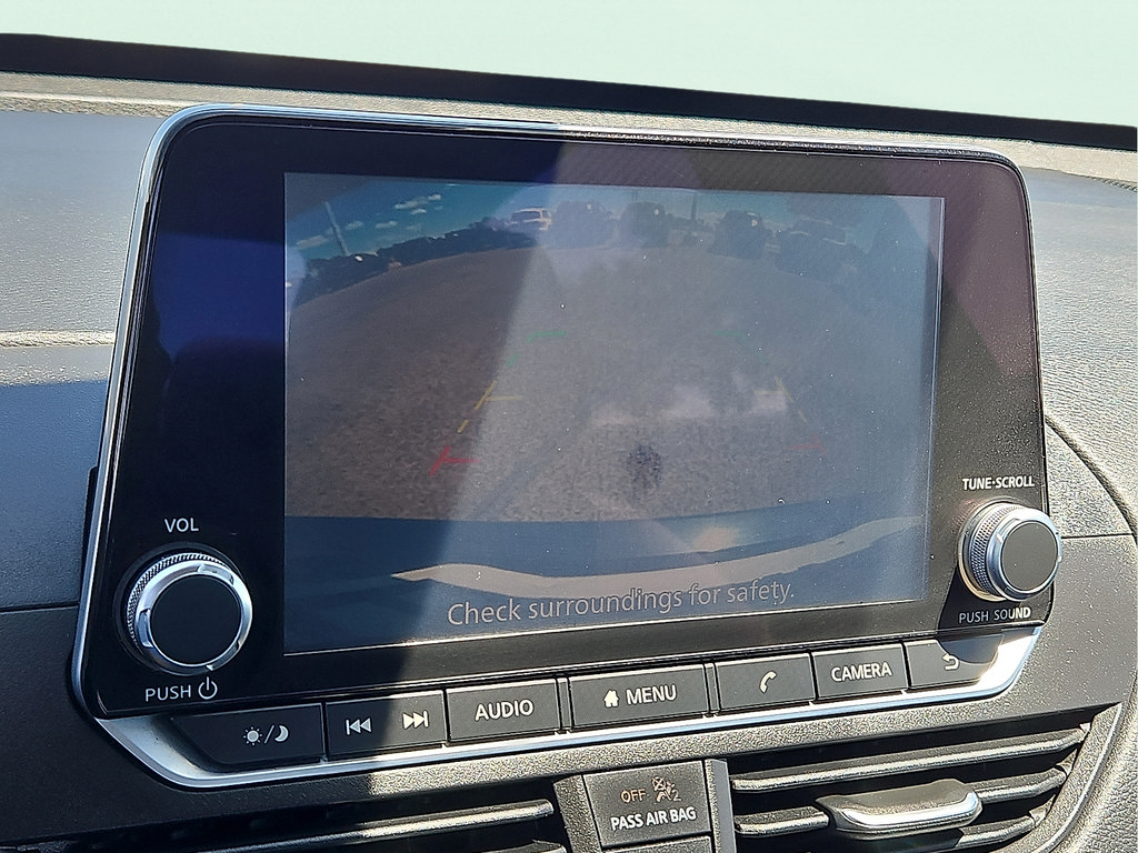Used 2021 Nissan Altima 2.5 SV FWD image 16